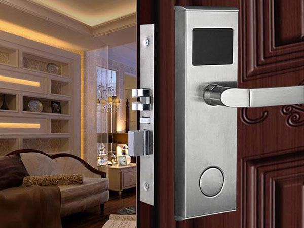 绥棱24小时上门开锁公司